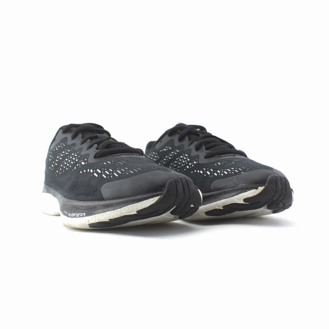 UNDER ARMOUR  CHARGED BANDIT 6 Under Armour trainer close-ups