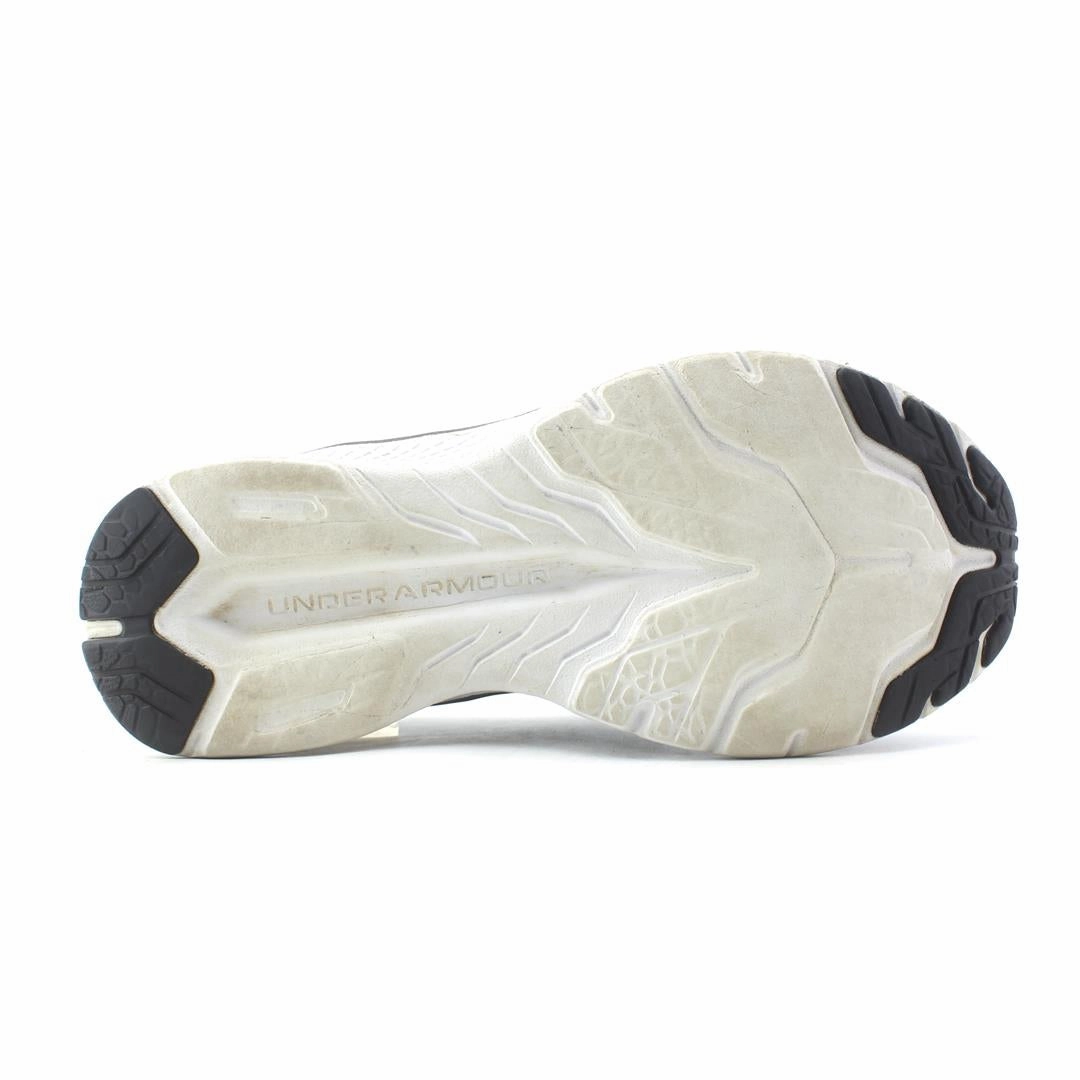 UNDER ARMOUR  CHARGED BANDIT 6 Under Armour trainer close-ups