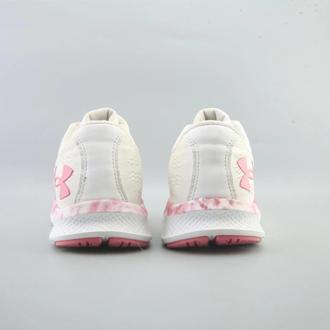 UNDER ARMOUR CHARGED BANDIT 6 Under Armour trainer close-ups