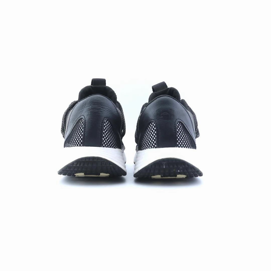 UNDER ARMOUR CHARGED BREATHE ALL BLACK Under Armour sport shoe shots