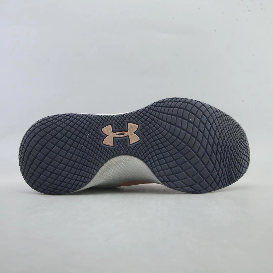 UNDER ARMOUR CHARGED BREATHE TR 2 CROSS Under Armour trainer close-ups