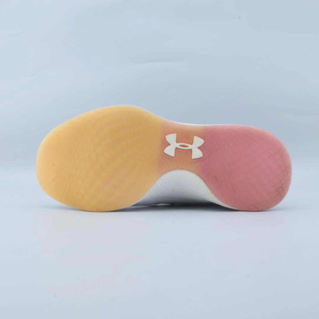 UNDER ARMOUR CHARGED BREATHE Under Armour sport shoe shots