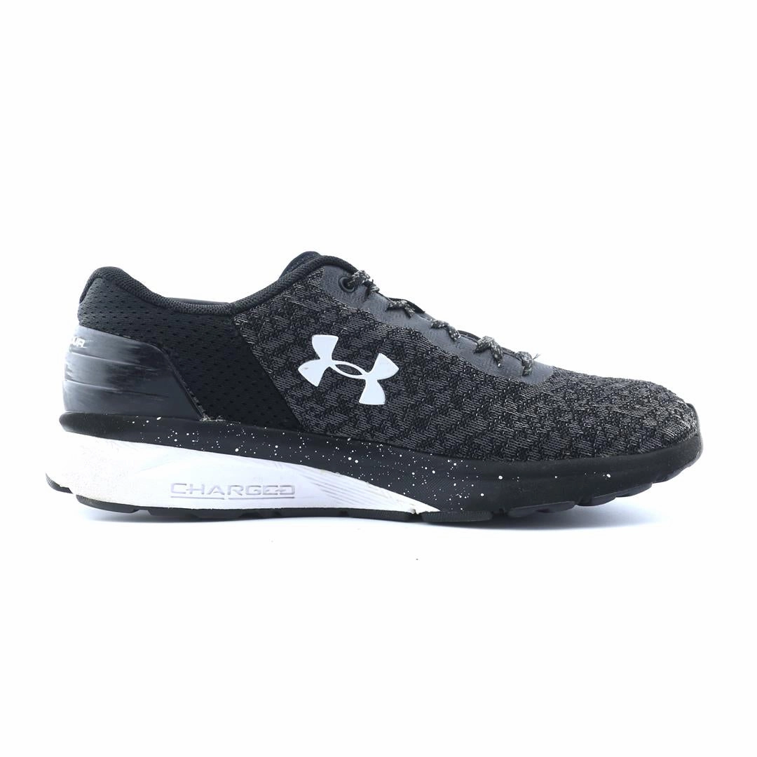 UNDER ARMOUR CHARGED ESCAPE 2 REFLECT Under Armour sport shoe shots