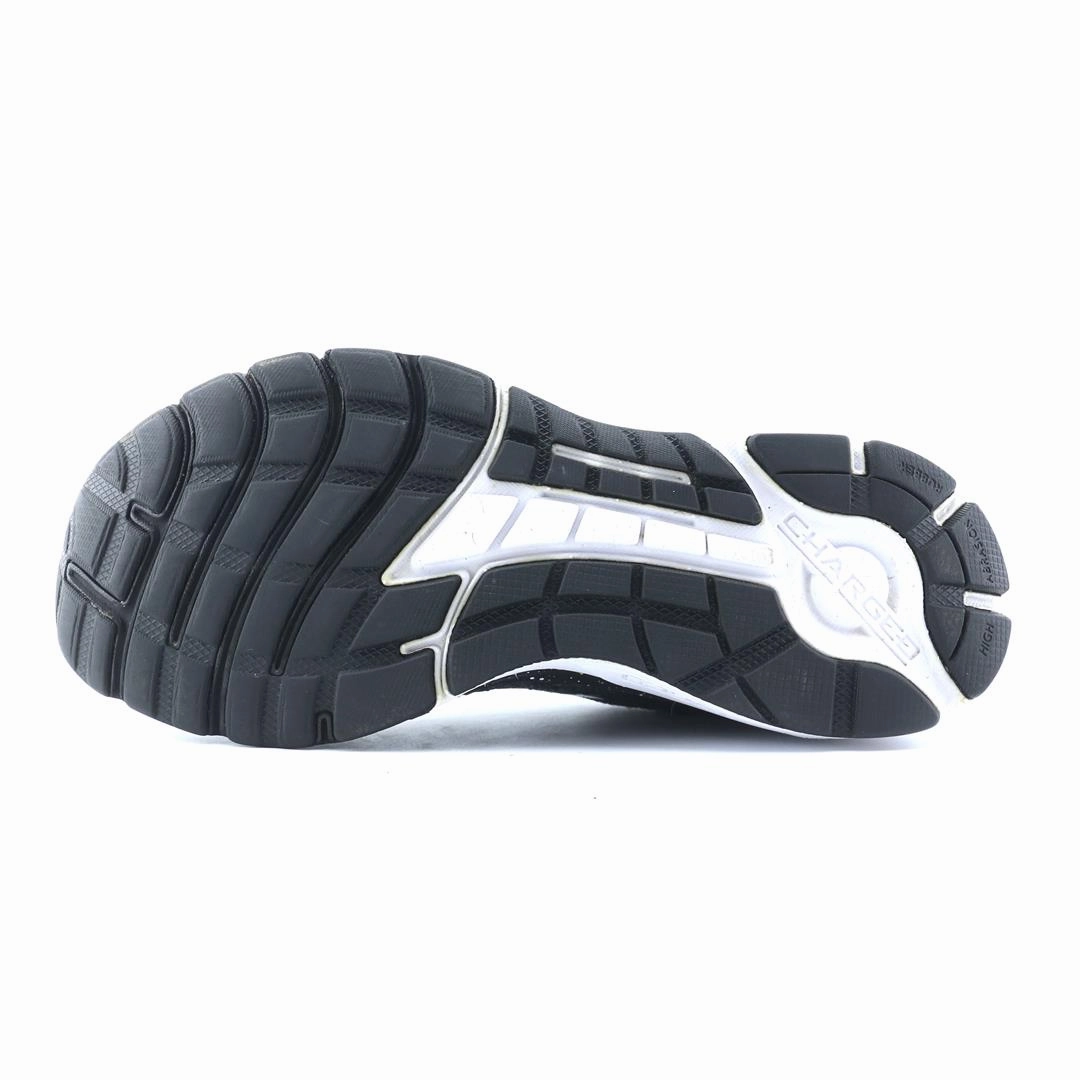 UNDER ARMOUR CHARGED ESCAPE 2 REFLECT Under Armour sport shoe shots