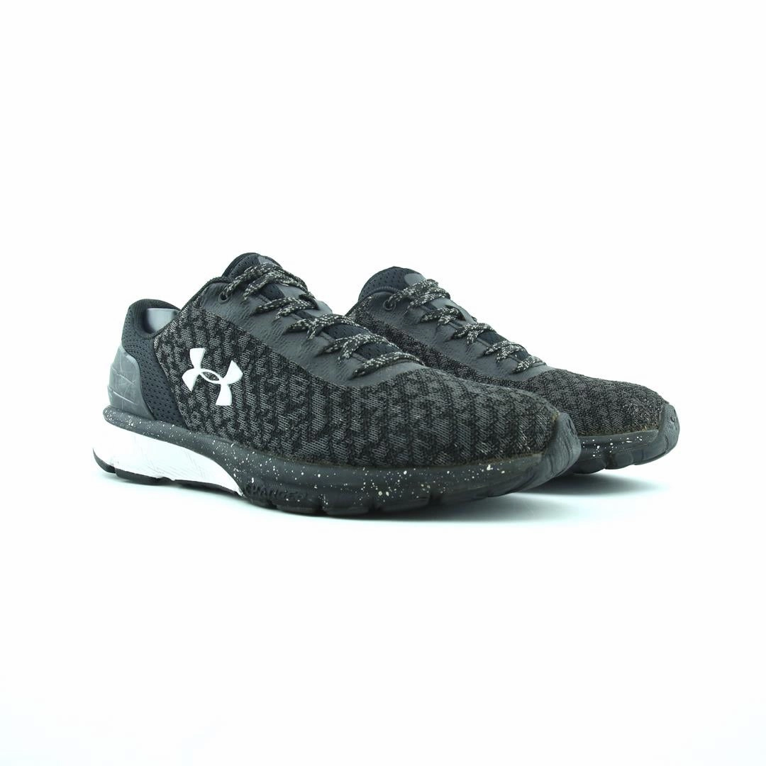UNDER ARMOUR CHARGED ESCAPE 2 Under Armour sport shoe shots