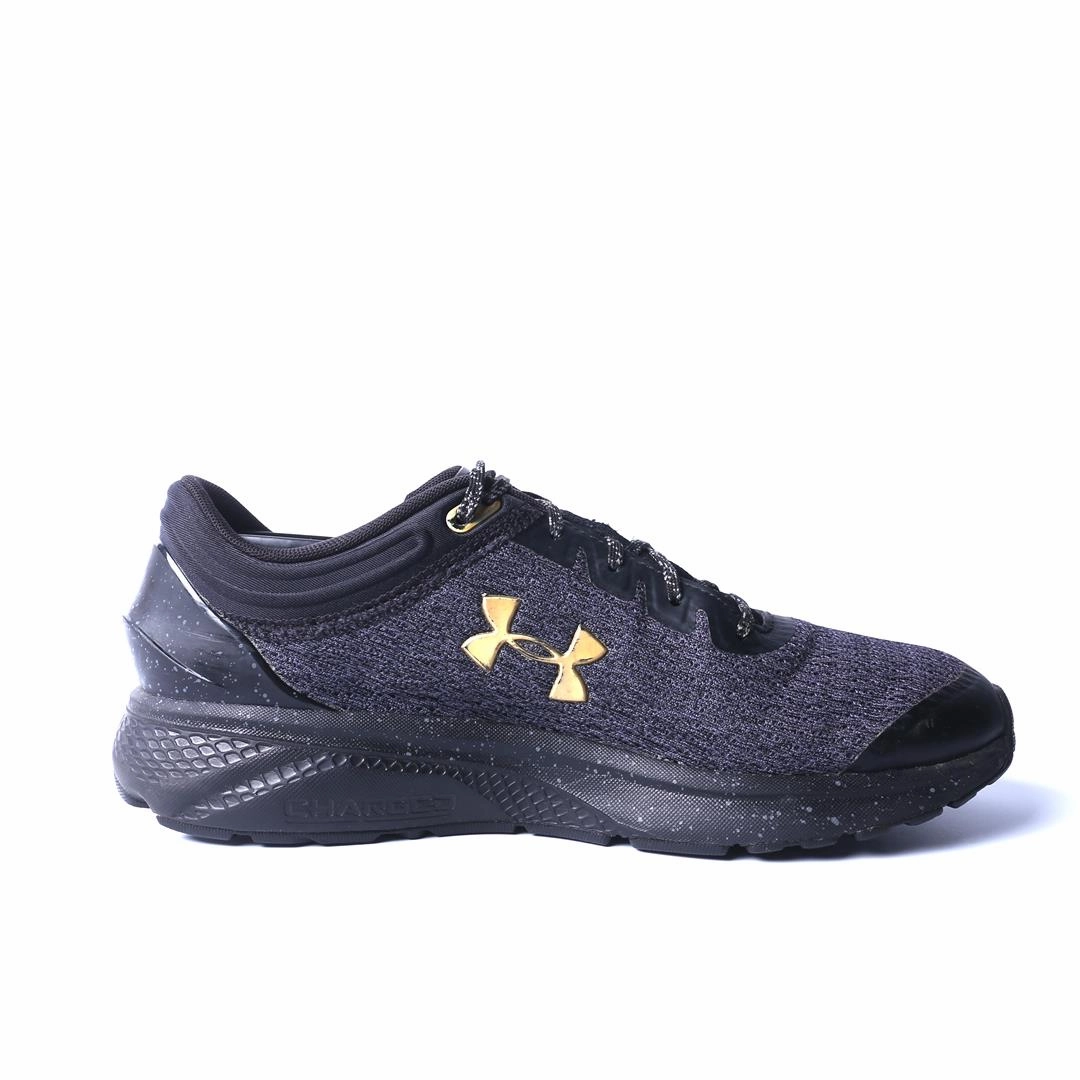 UNDER ARMOUR CHARGED ESCAPE 3 REFLECTION Under Armour sport shoe shots
