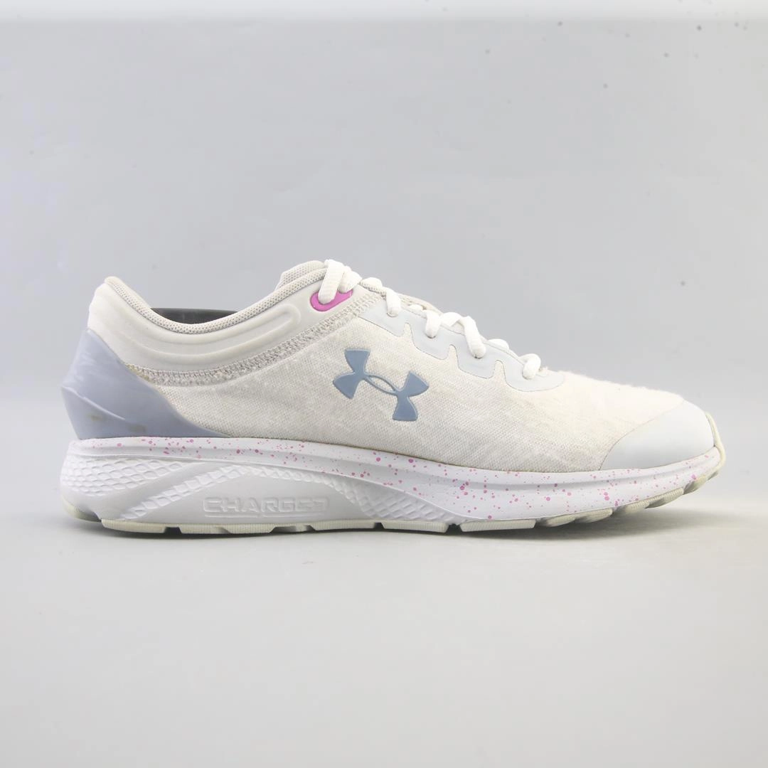 UNDER ARMOUR CHARGED ESCAPE 3 Under Armour trainer close-ups