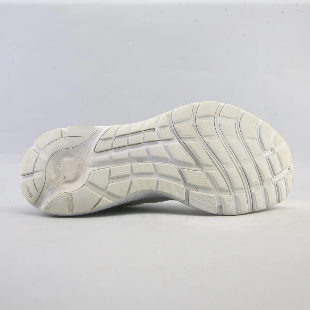UNDER ARMOUR CHARGED ESCAPE 3 Under Armour trainer close-ups