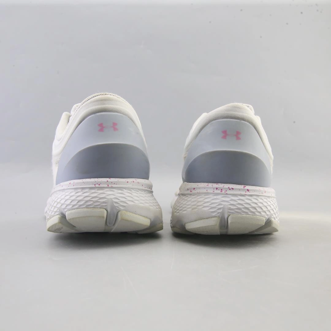 UNDER ARMOUR CHARGED ESCAPE 3 Under Armour trainer close-ups