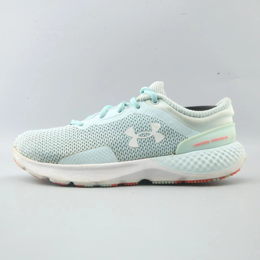 UNDER ARMOUR CHARGED ESCAPE 4 Under Armour high-performance sport shoes