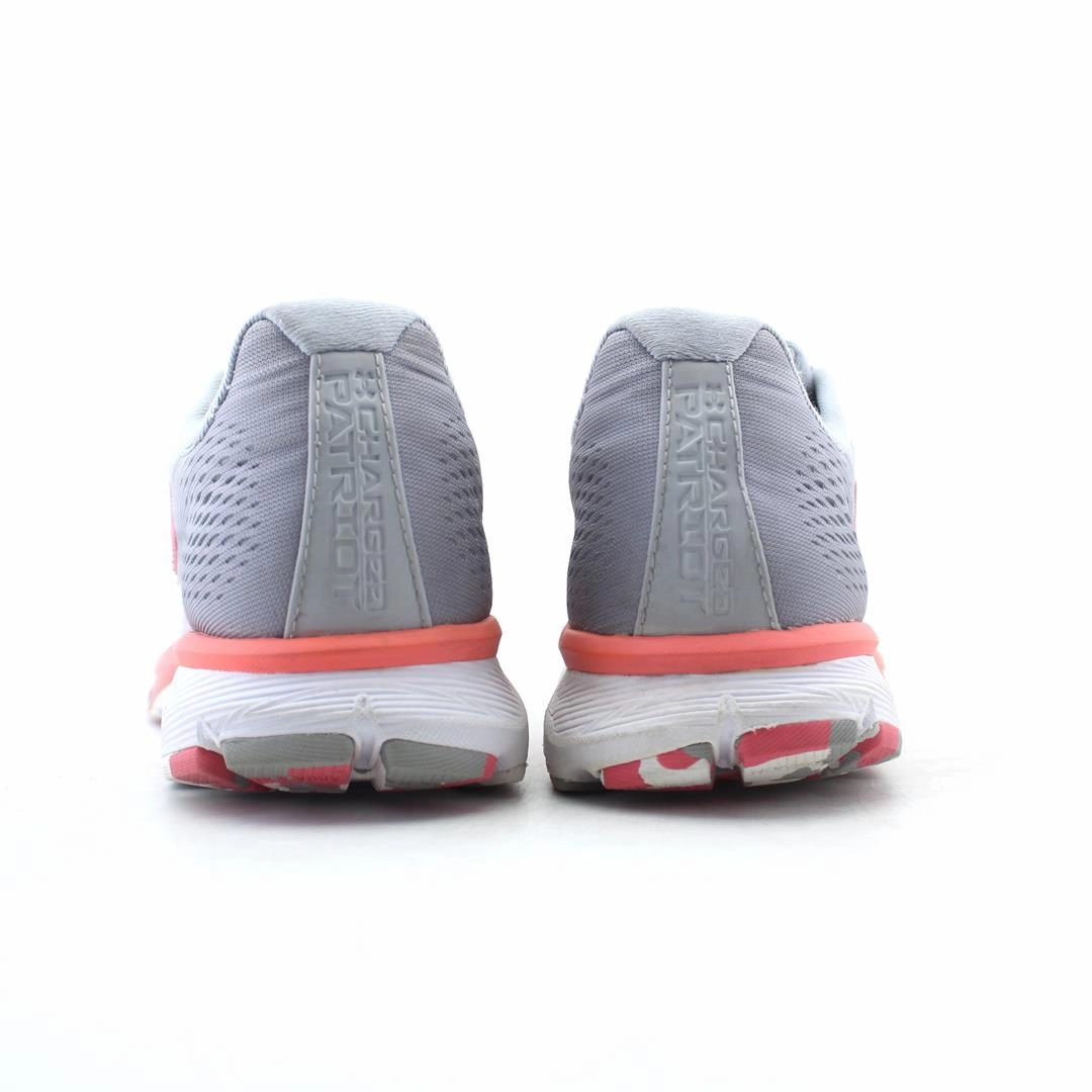 UNDER ARMOUR CHARGED PATRIOT Under Armour trainer close-ups