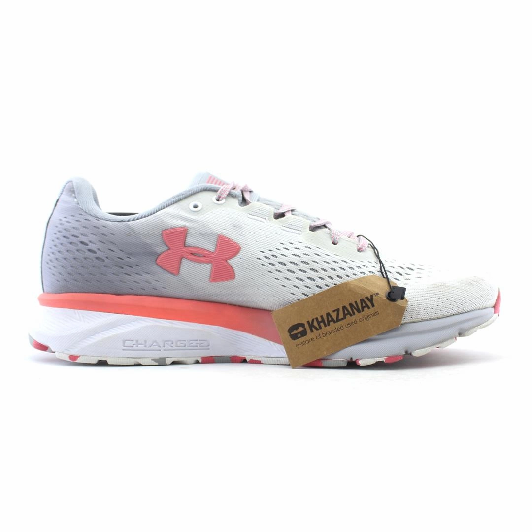 UNDER ARMOUR CHARGED PATRIOT Under Armour trainer close-ups