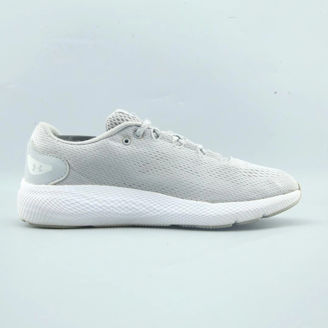 UNDER ARMOUR  CHARGED PURSUIT 2 Under Armour sport shoe shots