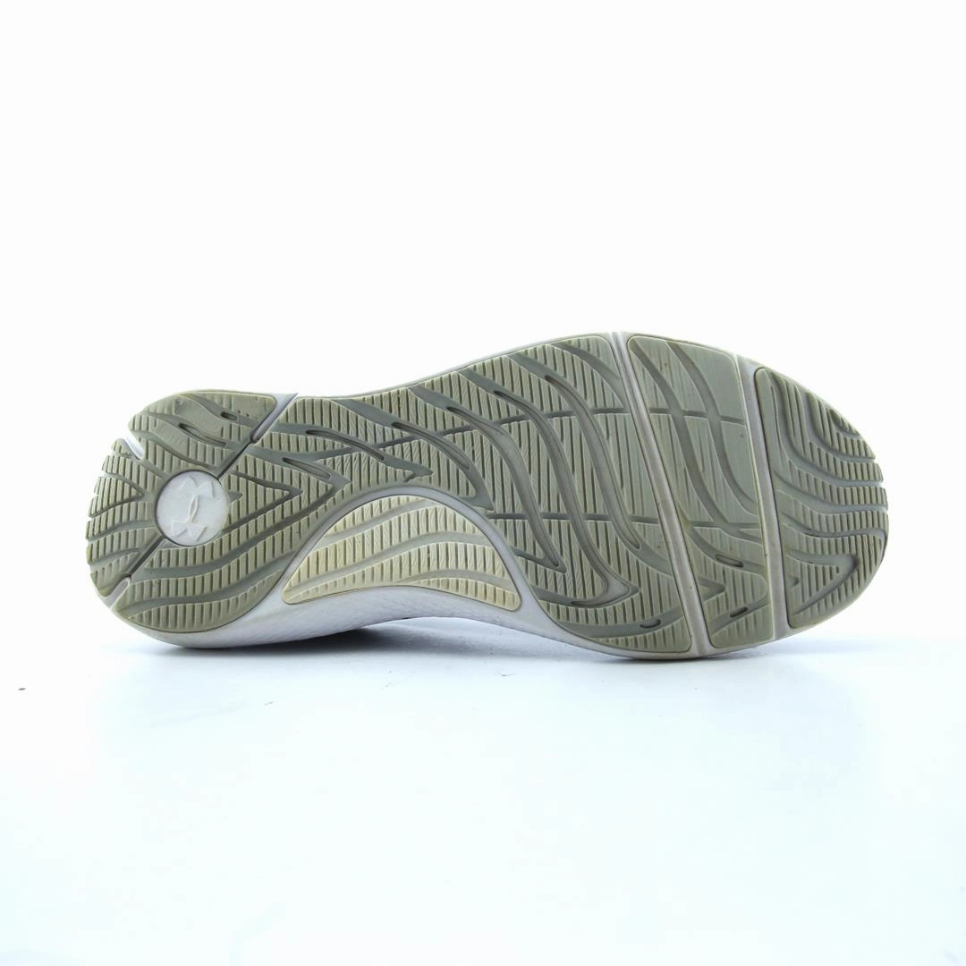 UNDER ARMOUR CHARGED PURSUIT 2 Under Armour trainer close-ups