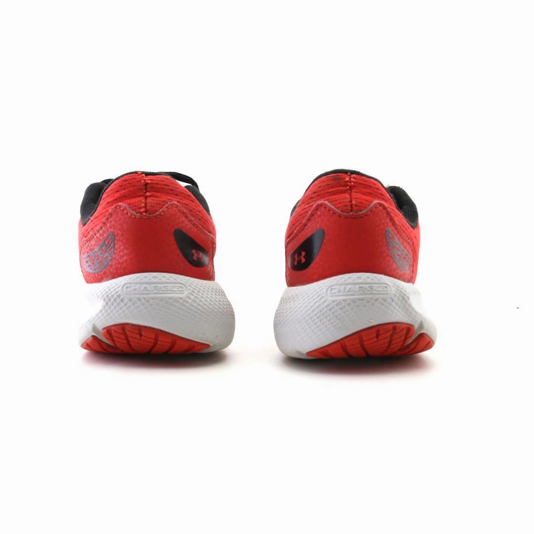 UNDER ARMOUR CHARGED PURSUIT 2 Under Armour trainer close-ups