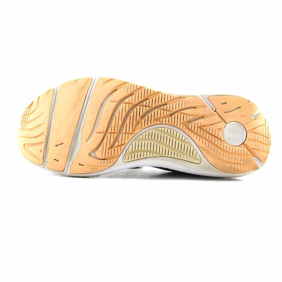 UNDER ARMOUR CHARGED PURSUIT 2 Under Armour trainer close-ups