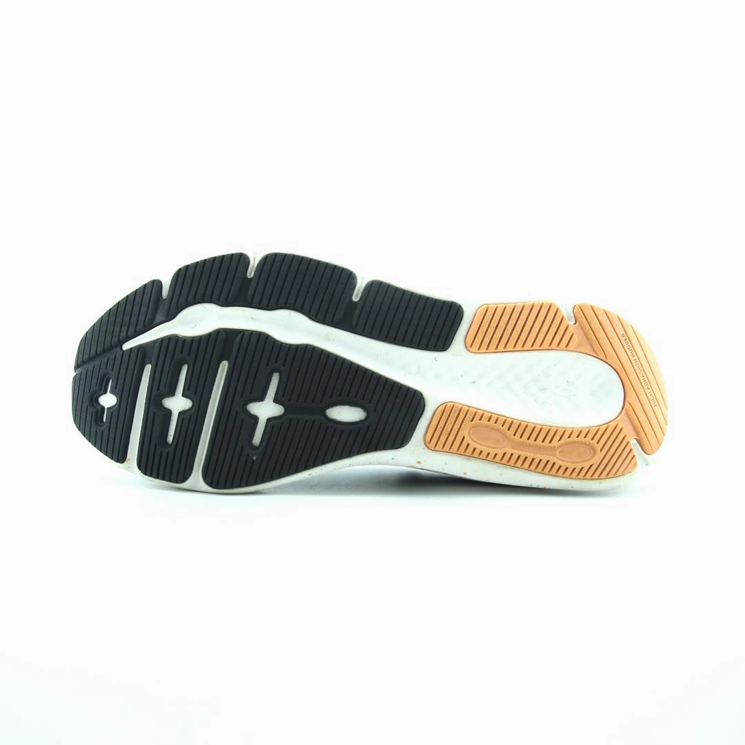 UNDER ARMOUR CHARGED PURSUIT 3 Under Armour sport shoe shots