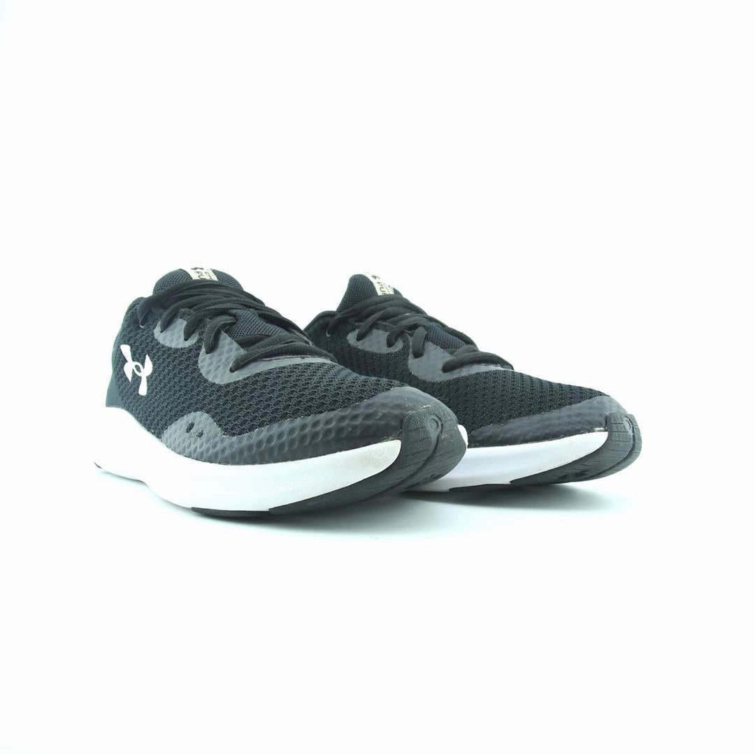 UNDER ARMOUR CHARGED PURSUIT 3 Under Armour sport shoe shots