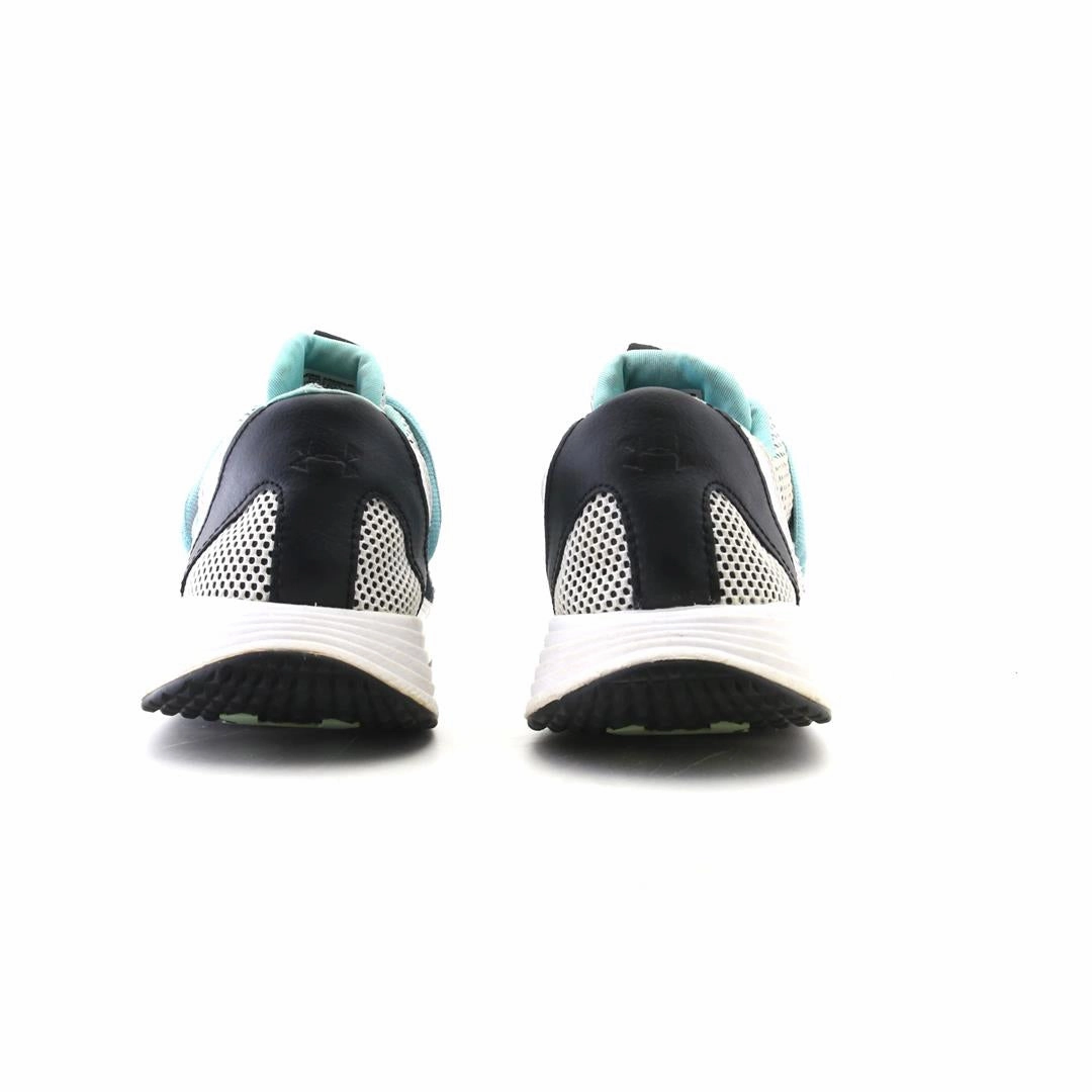 UNDER ARMOUR  CHARGED PURSUIT 3 Under Armour trainer close-ups