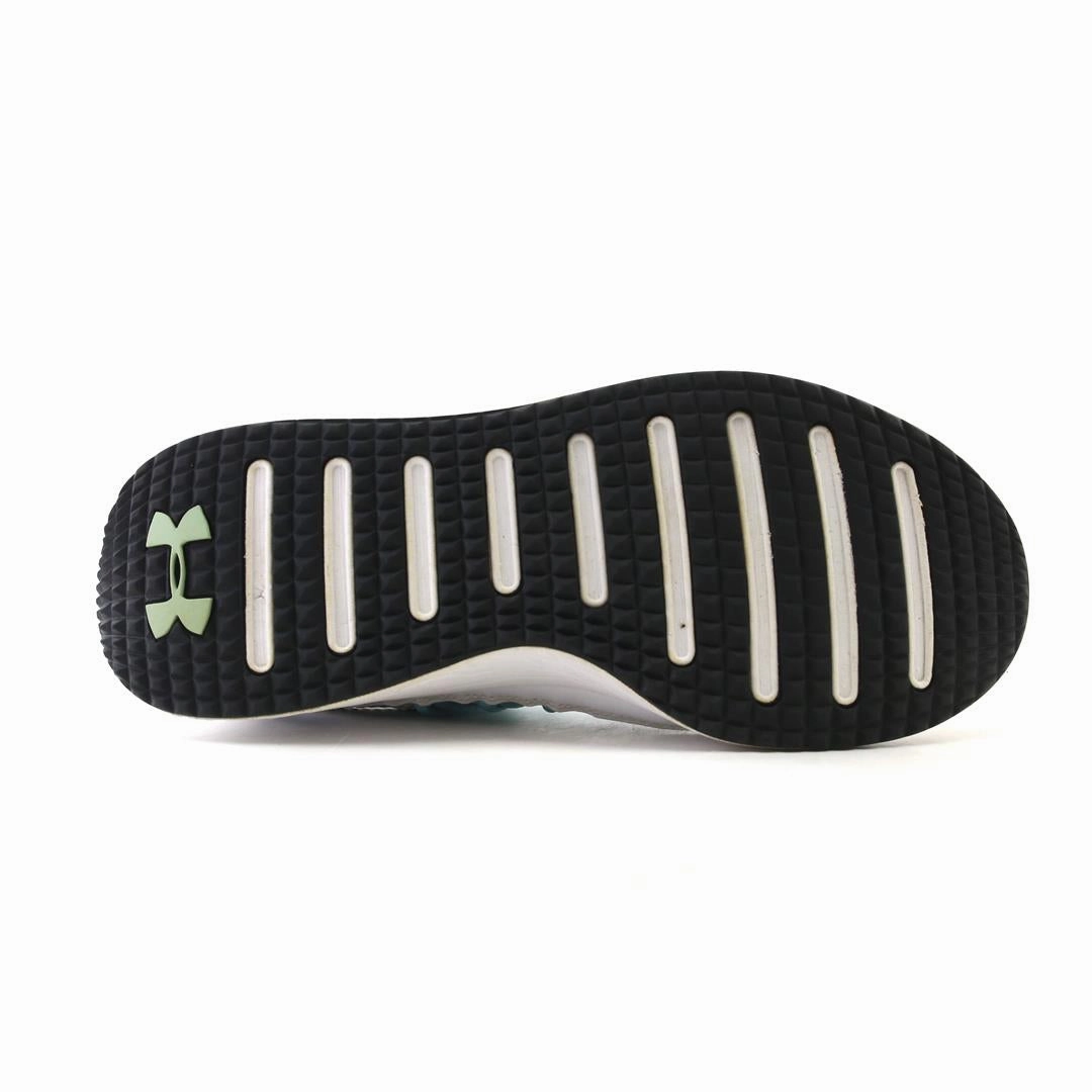 UNDER ARMOUR  CHARGED PURSUIT 3 Under Armour trainer close-ups