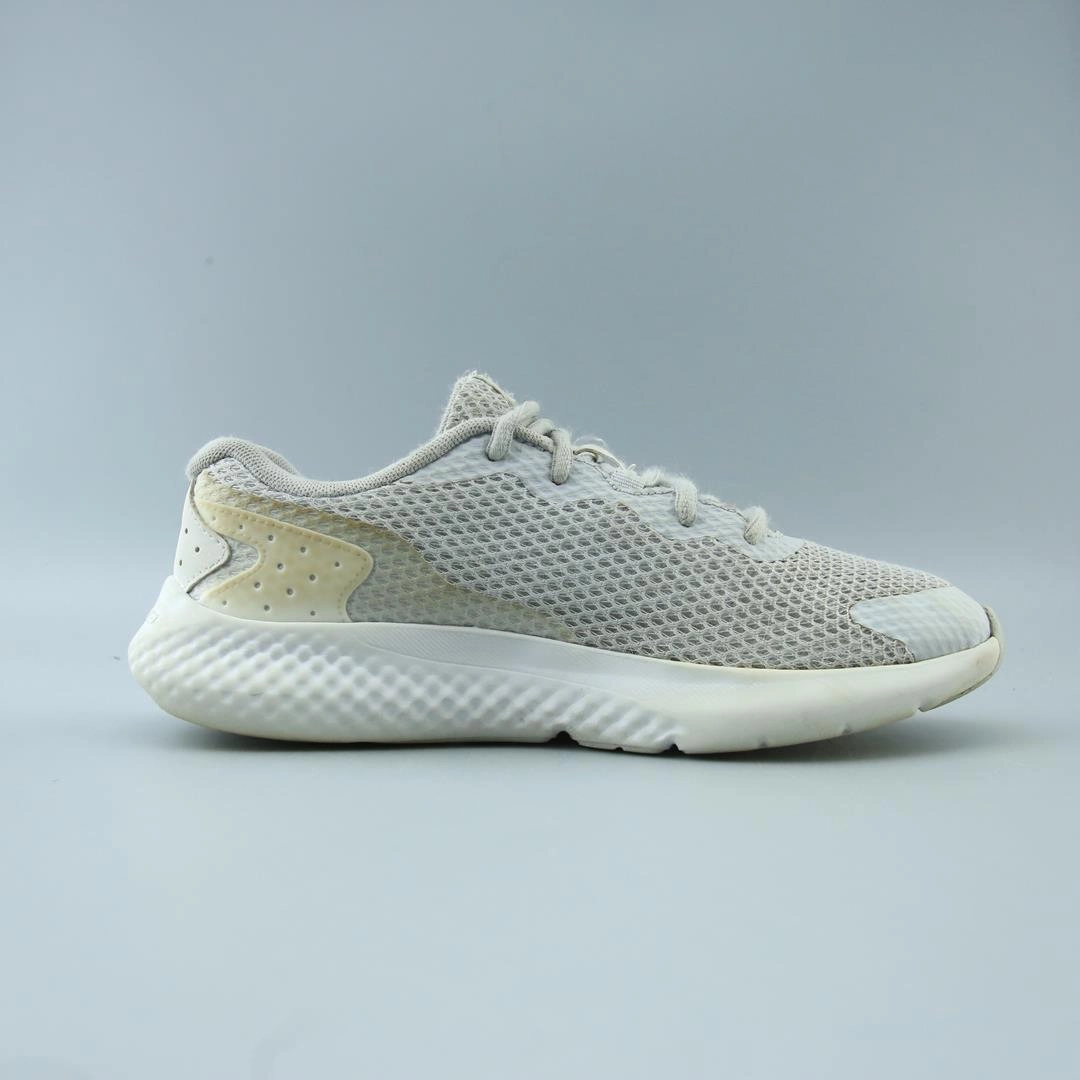 UNDER ARMOUR CHARGED ROGUE 3 Under Armour sport shoe shots