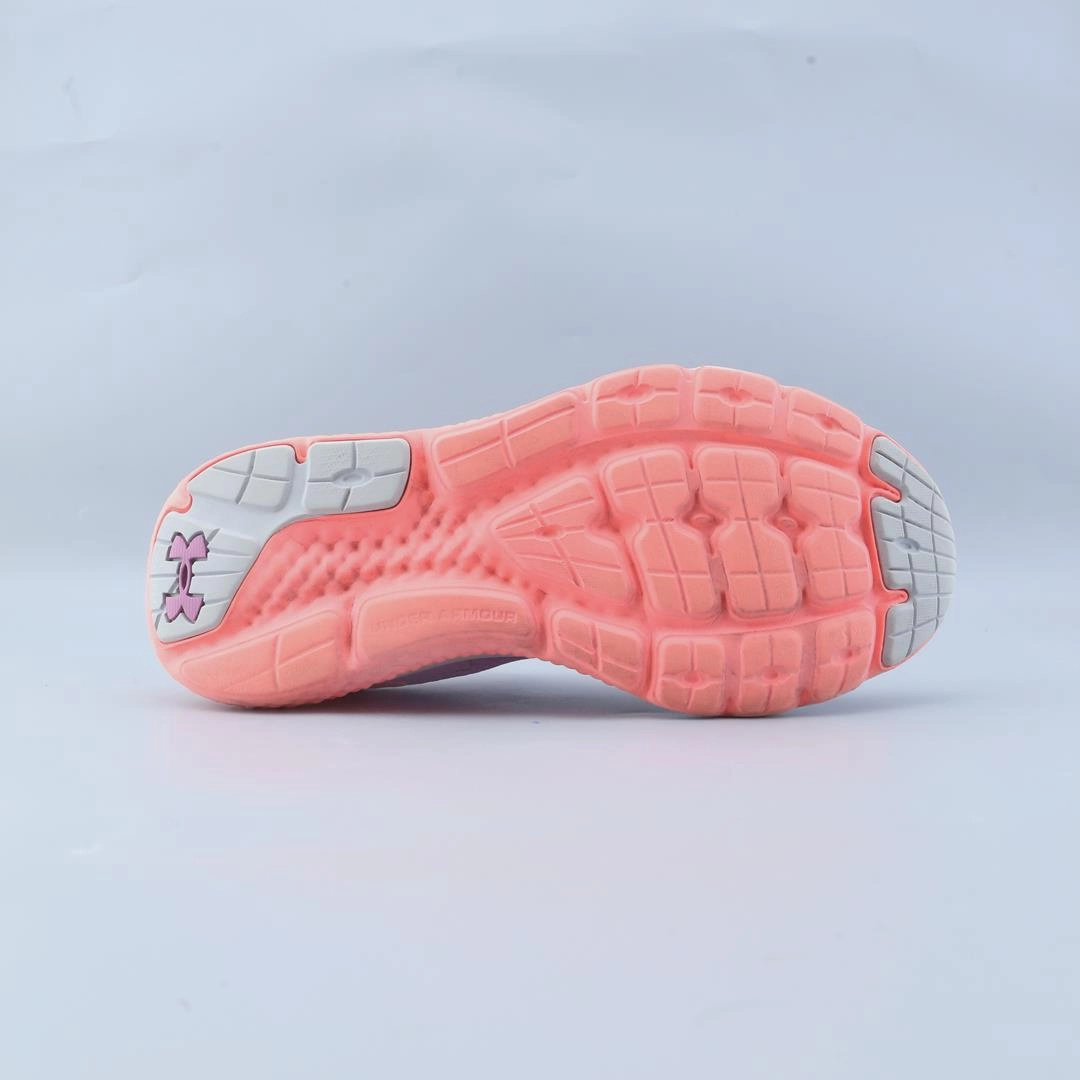UNDER ARMOUR CHARGED ROGUE 3 Under Armour sport shoe shots