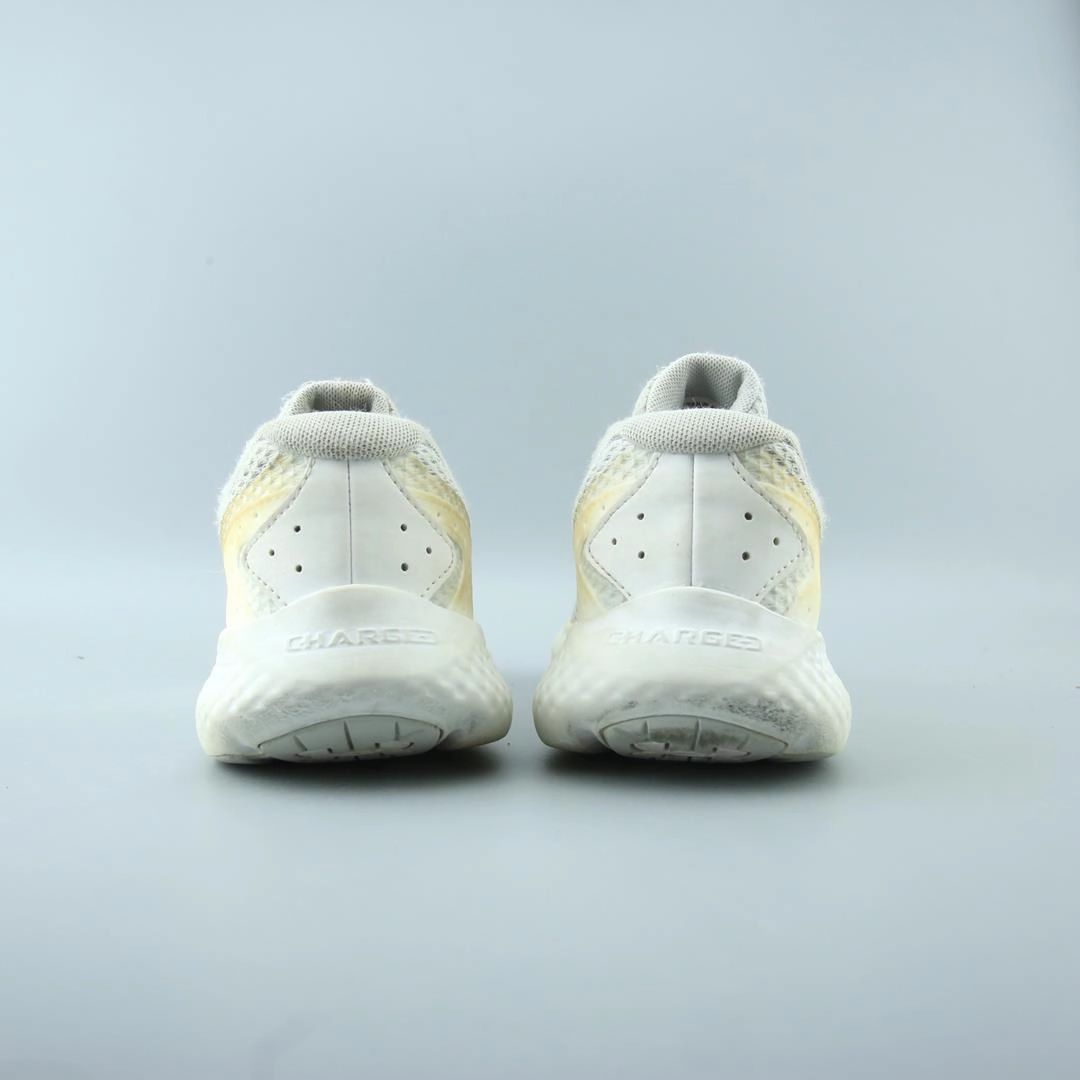 UNDER ARMOUR CHARGED ROGUE 3 Under Armour sport shoe shots