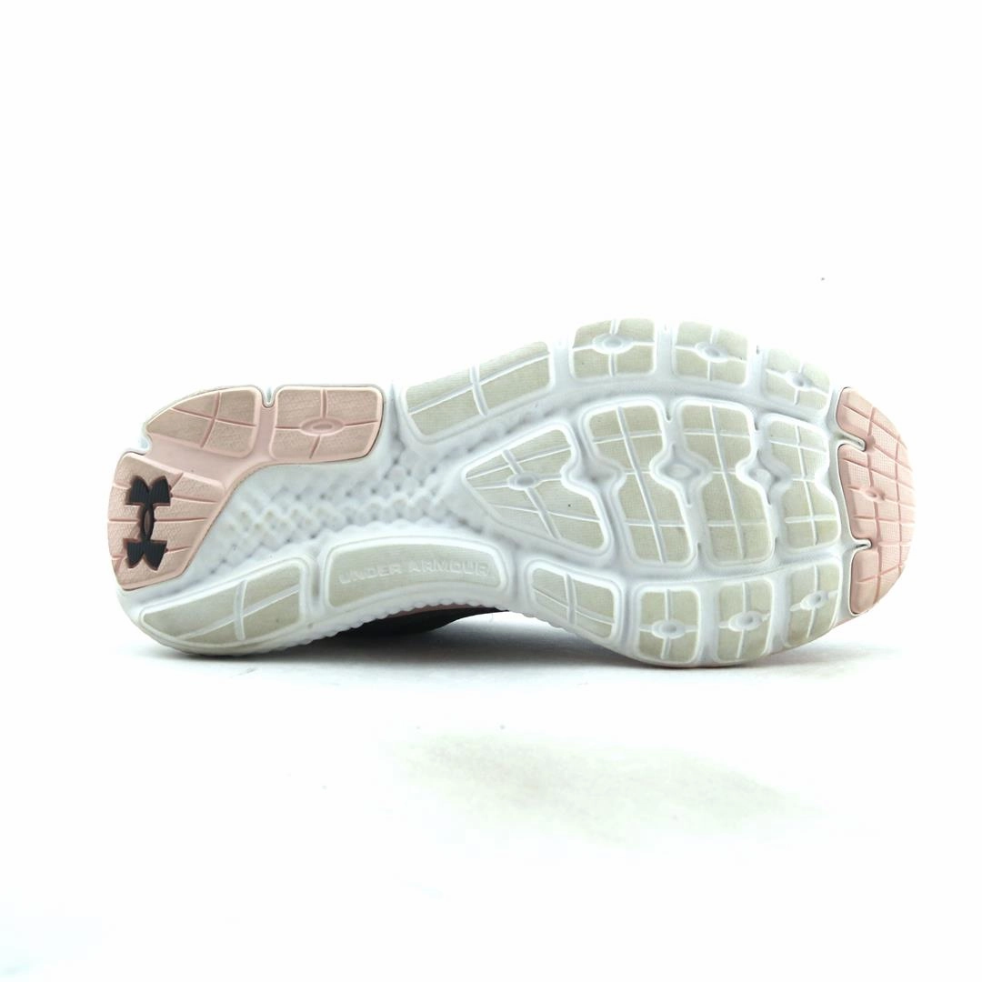 UNDER ARMOUR CHARGED ROGUE 3 Under Armour sport shoe shots