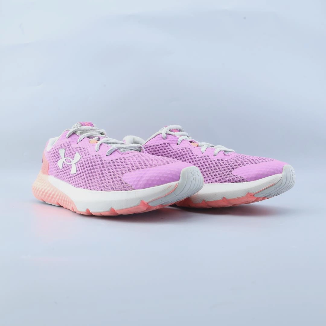 UNDER ARMOUR CHARGED ROGUE 3 Under Armour sport shoe shots