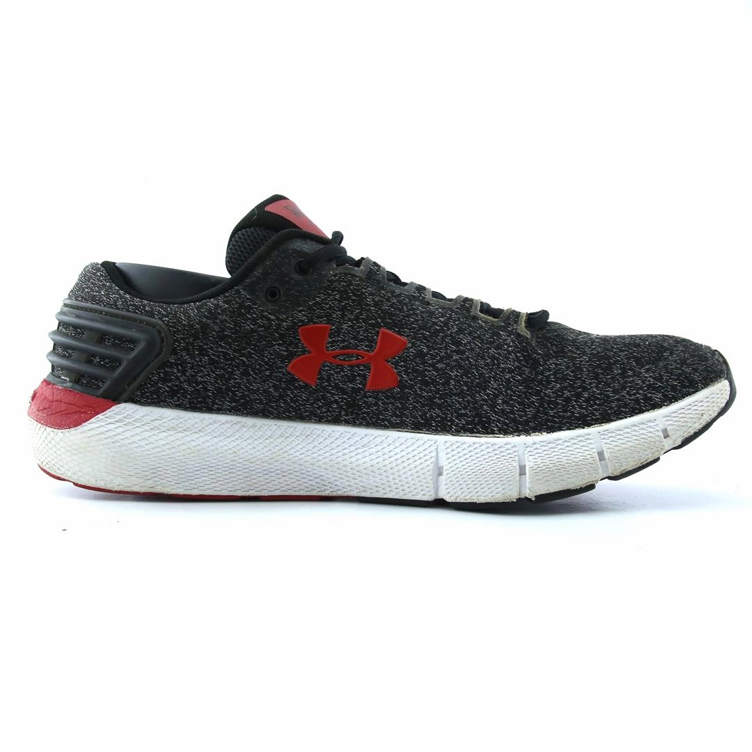 UNDER ARMOUR CHARGED ROGUE TWIST Under Armour trainer close-ups
