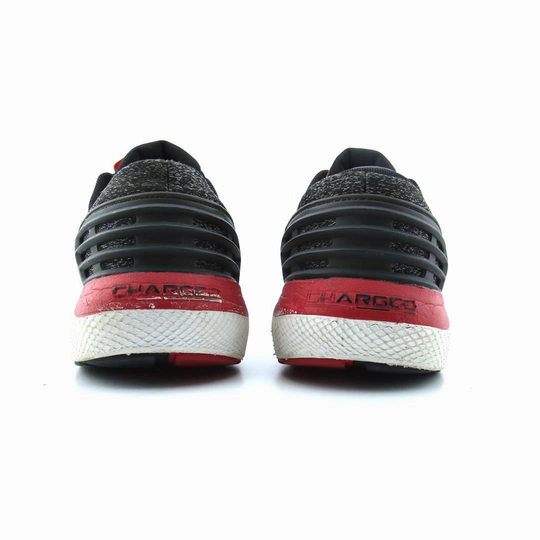 UNDER ARMOUR CHARGED ROGUE TWIST Under Armour trainer close-ups