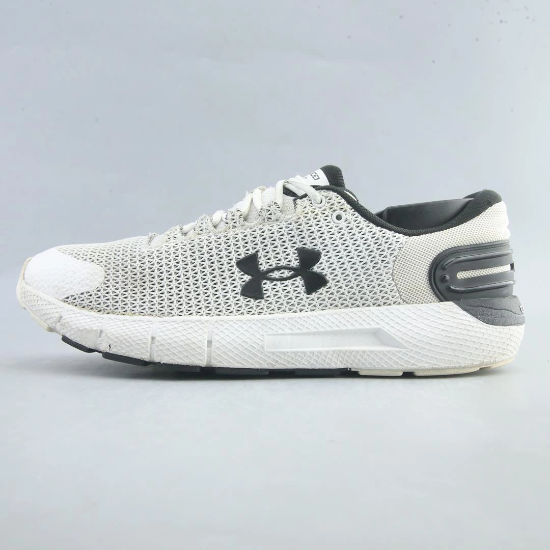 UNDER ARMOUR CHARGED ROGUE Under Armour durable athletic footwear