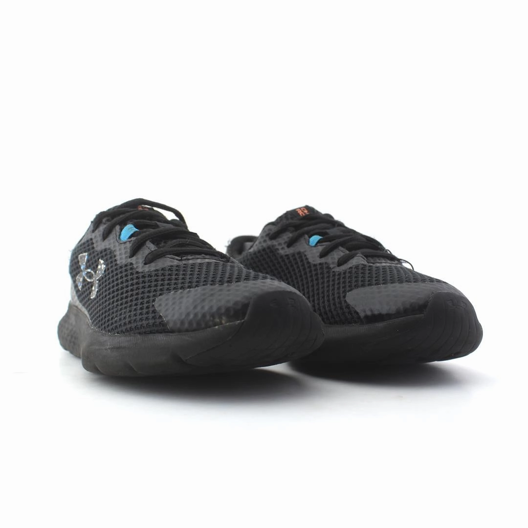 UNDER ARMOUR CHARGED ROGUE Under Armour trainer close-ups