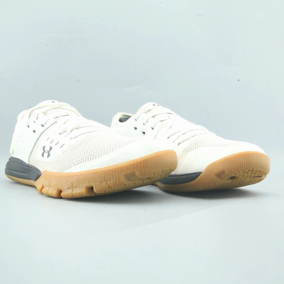 UNDER ARMOUR CHARGED ULTIMATE 3.0 Under Armour sport shoe shots