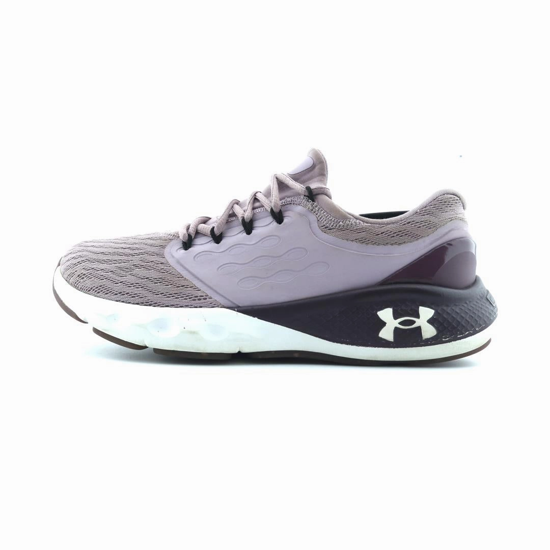 UNDER ARMOUR CHARGED VANTAGE Under Armour high-performance sport shoes