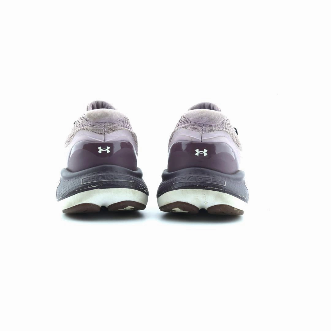 UNDER ARMOUR CHARGED VANTAGE Under Armour sport shoe shots