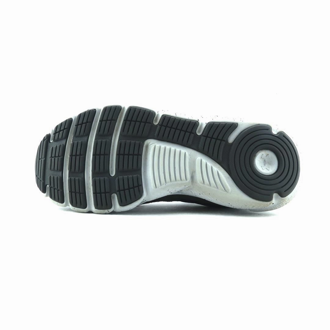 UNDER ARMOUR CHARGED VERSSERT SPECKLE Under Armour sport shoe shots