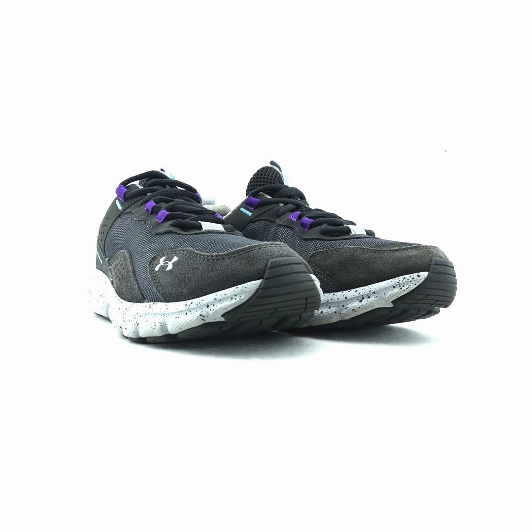 UNDER ARMOUR CHARGED VERSSERT SPECKLE Under Armour sport shoe shots