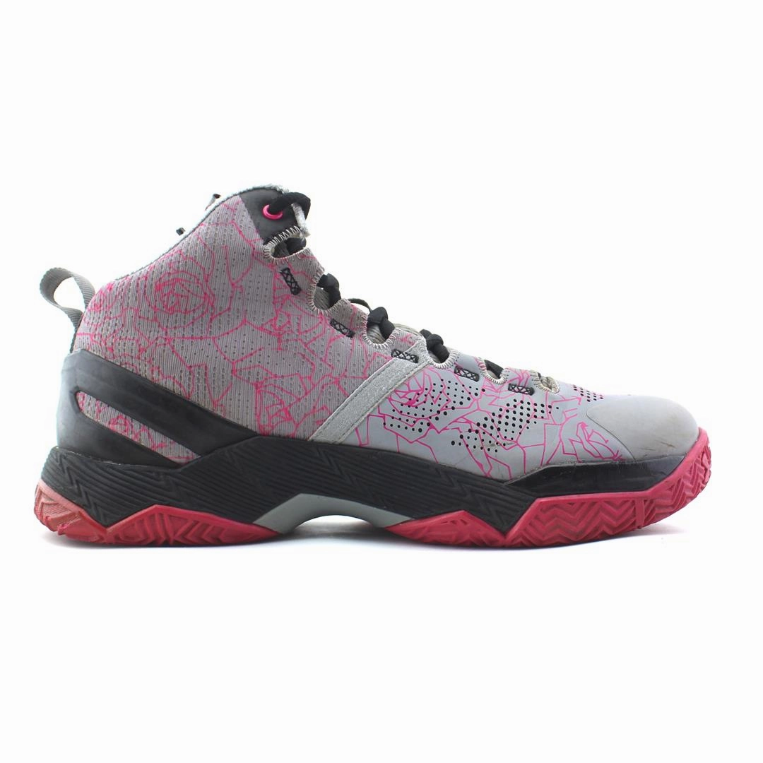UNDER ARMOUR CURRY 2 Under Armour trainer close-ups
