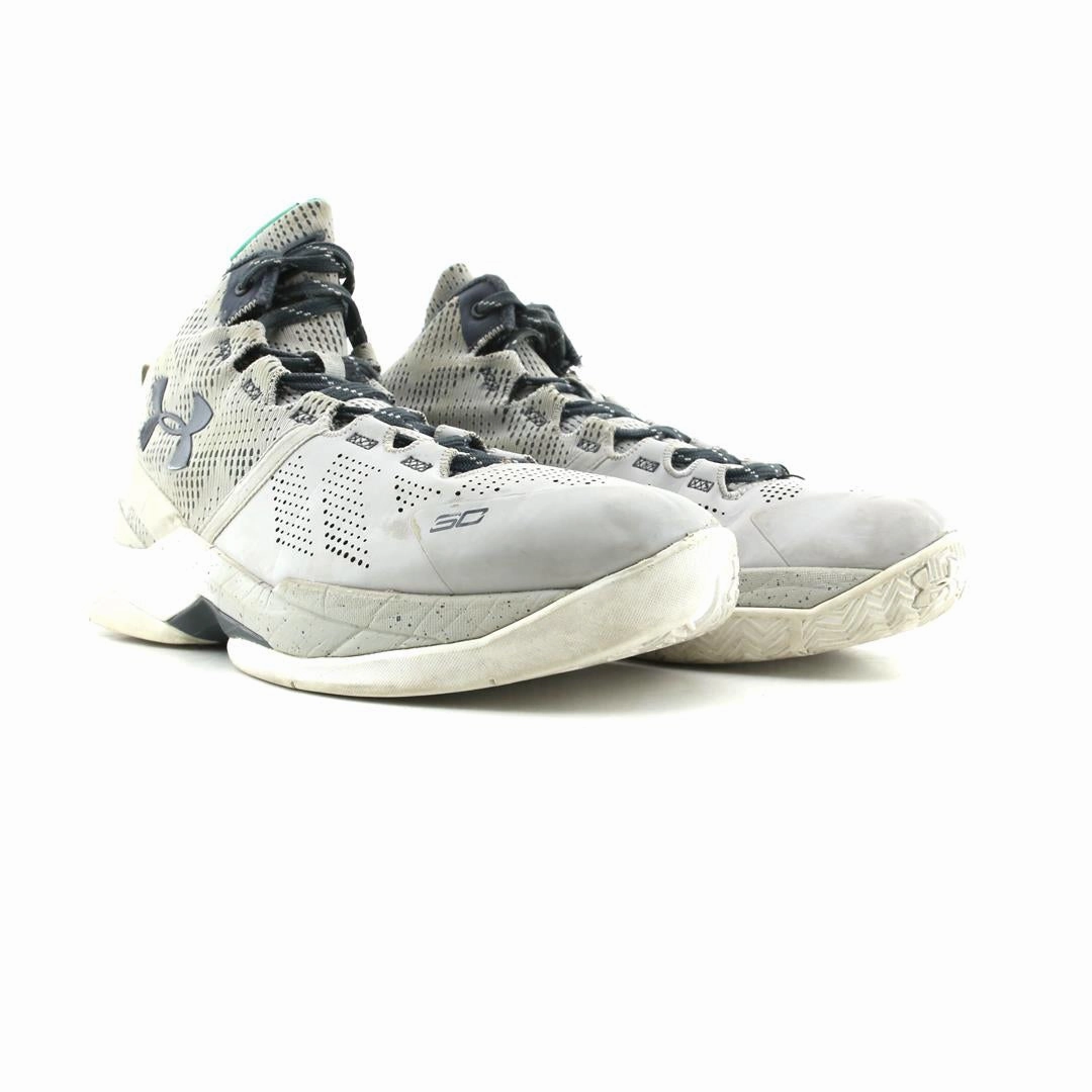 UNDER ARMOUR CURRY 2 Under Armour trainer close-ups
