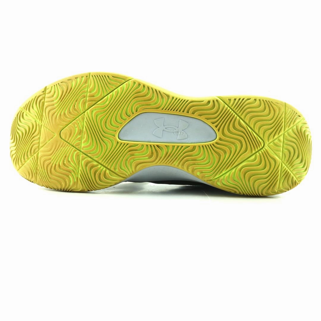 UNDER ARMOUR CURRY 3Z6 Under Armour sport shoe shots