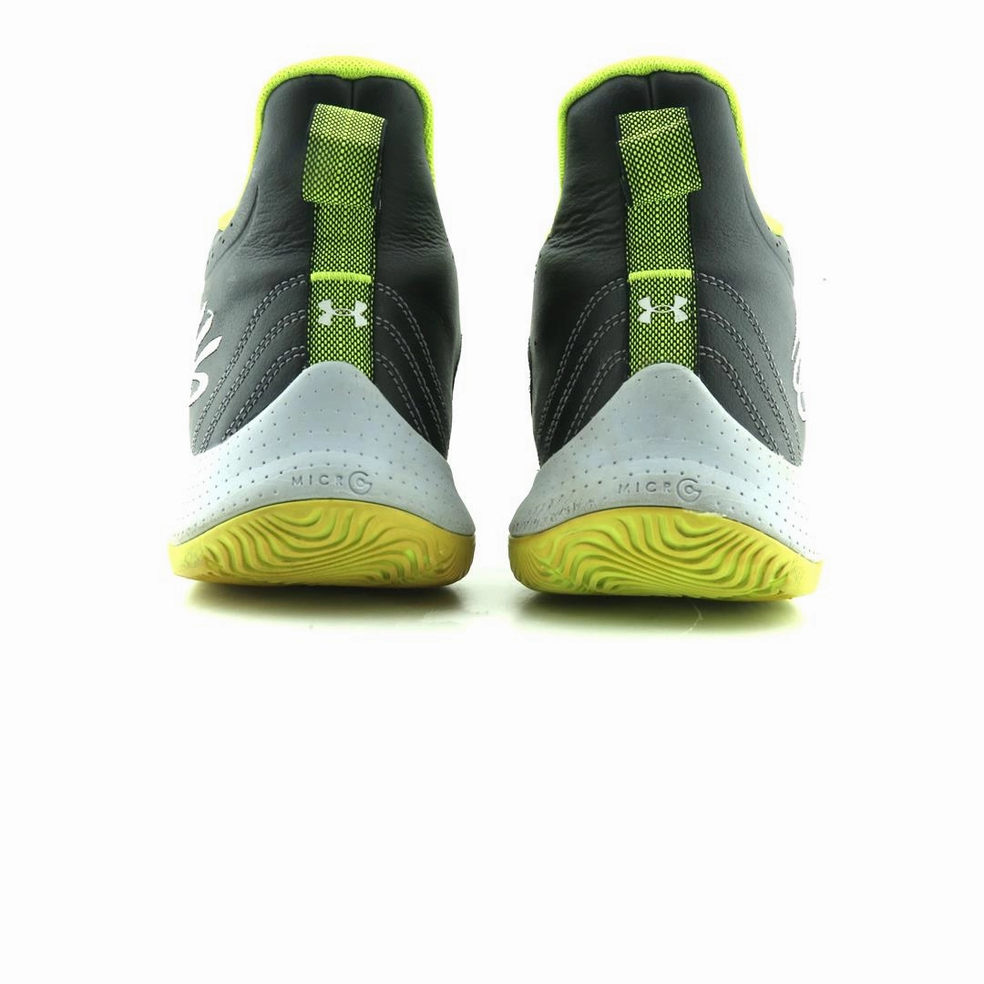 UNDER ARMOUR CURRY 3Z6 Under Armour sport shoe shots
