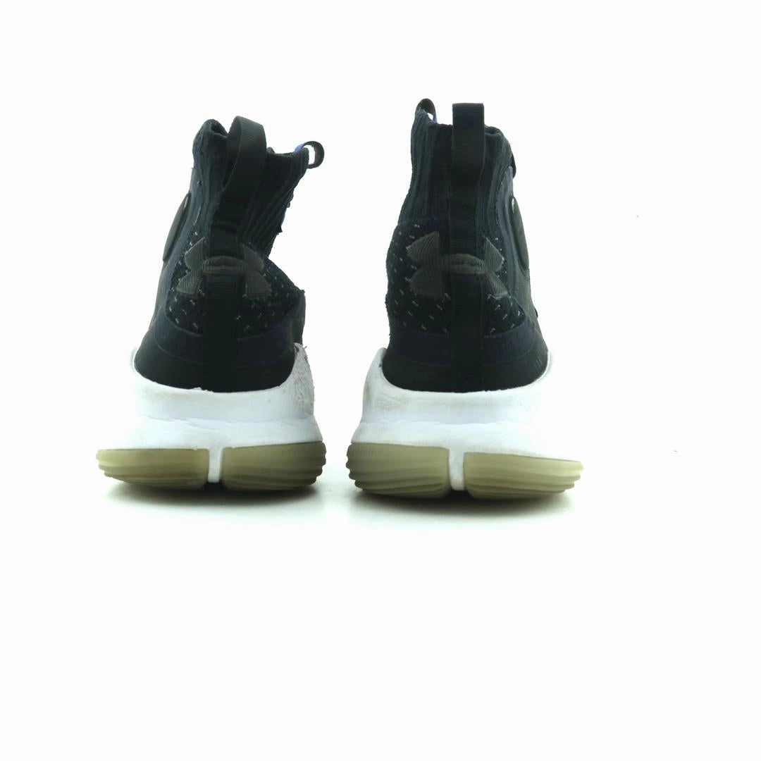 UNDER ARMOUR CURRY 4 Under Armour sport shoe shots
