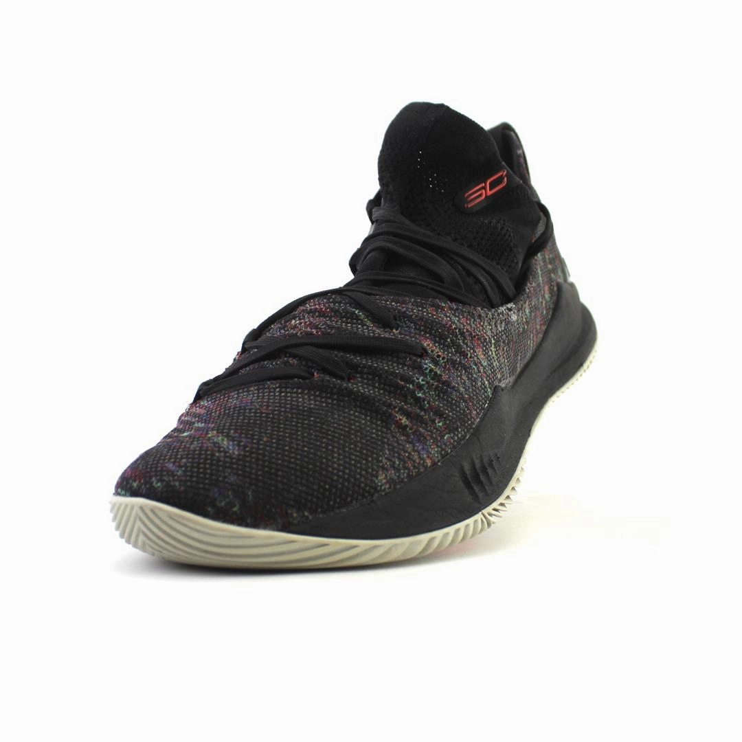UNDER ARMOUR CURRY 5 Under Armour sport shoe shots