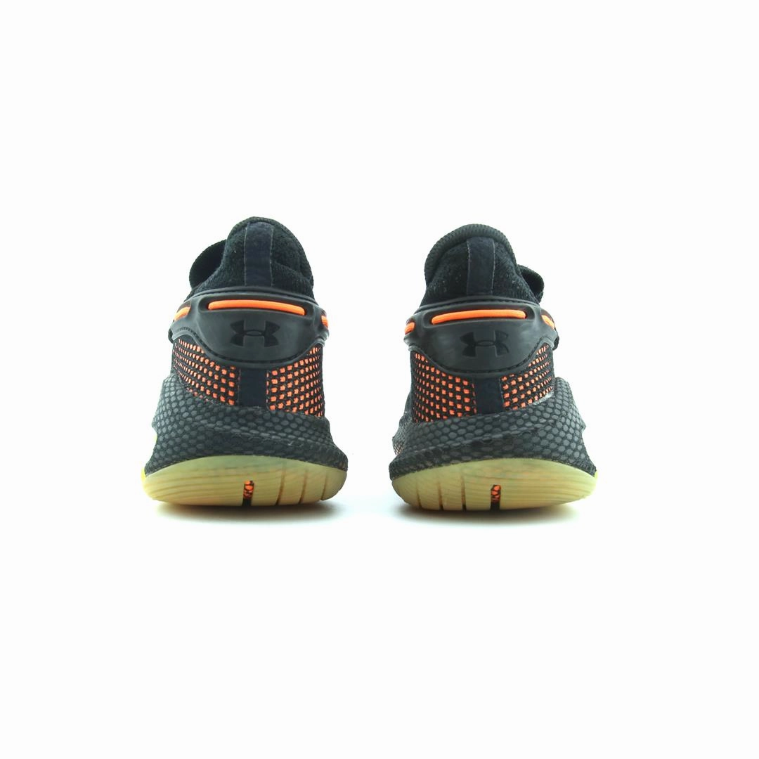 UNDER ARMOUR CURRY 6 Under Armour sport shoe shots