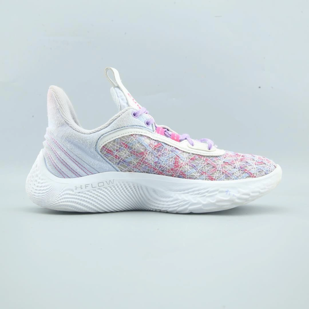 UNDER ARMOUR CURRY 9 Under Armour performance footwear