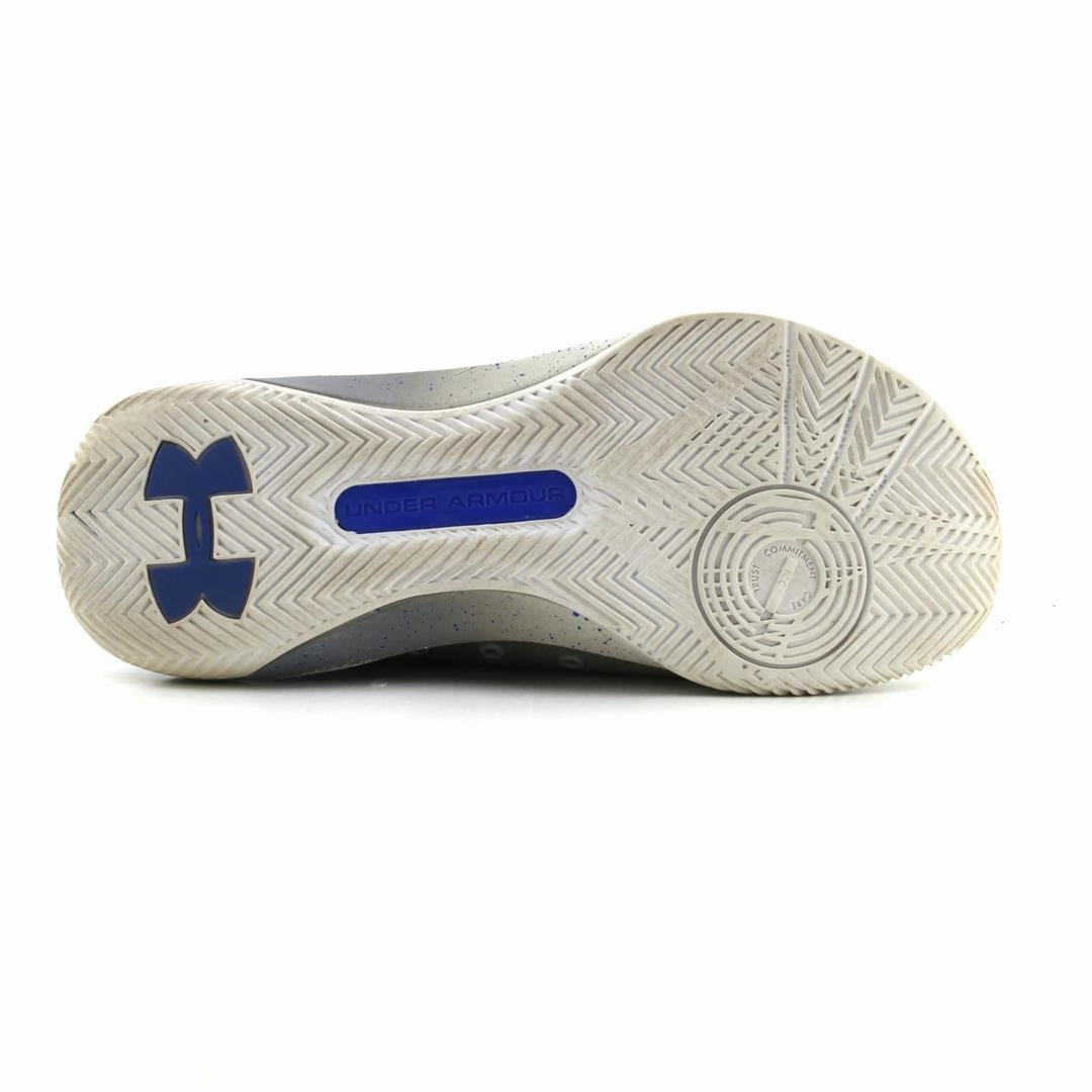 UNDER ARMOUR CURRY Under Armour trainer close-ups