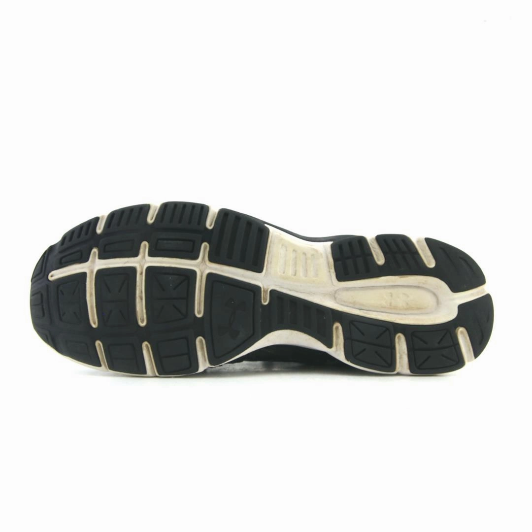 UNDER ARMOUR DASH RN Under Armour trainer close-ups