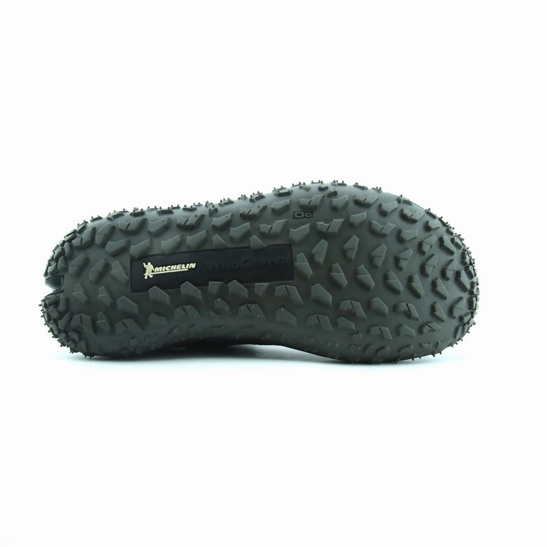 UNDER ARMOUR FAT TIRE 2 Under Armour sport shoe shots