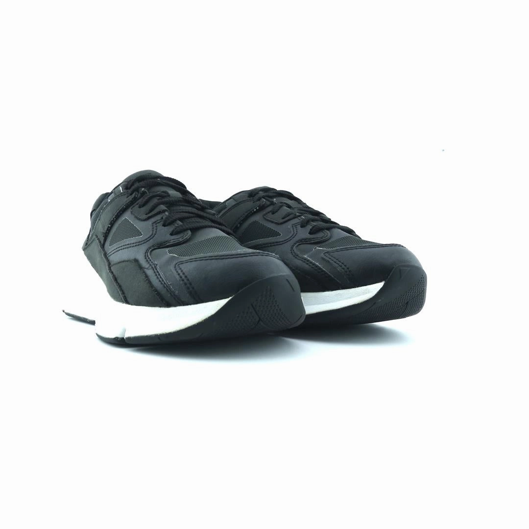 UNDER ARMOUR FORGE 96 CLRSHFT Under Armour sport shoe shots